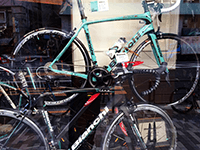 ビアンキストア